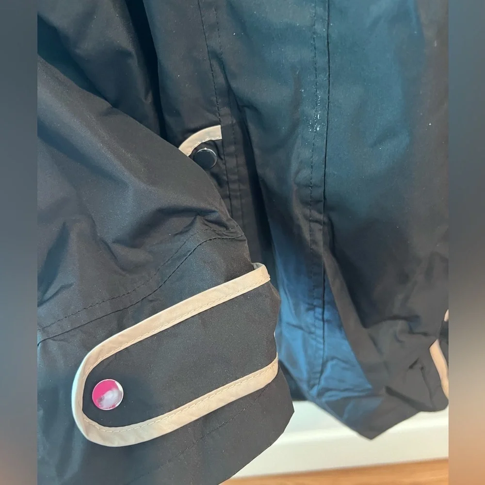 Susan Graver Black and Cream Jacket